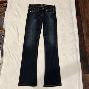 Boot cut jeans
